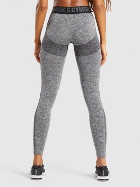 Gymshark Flex High-Waisted Leggings in charcoal and black small